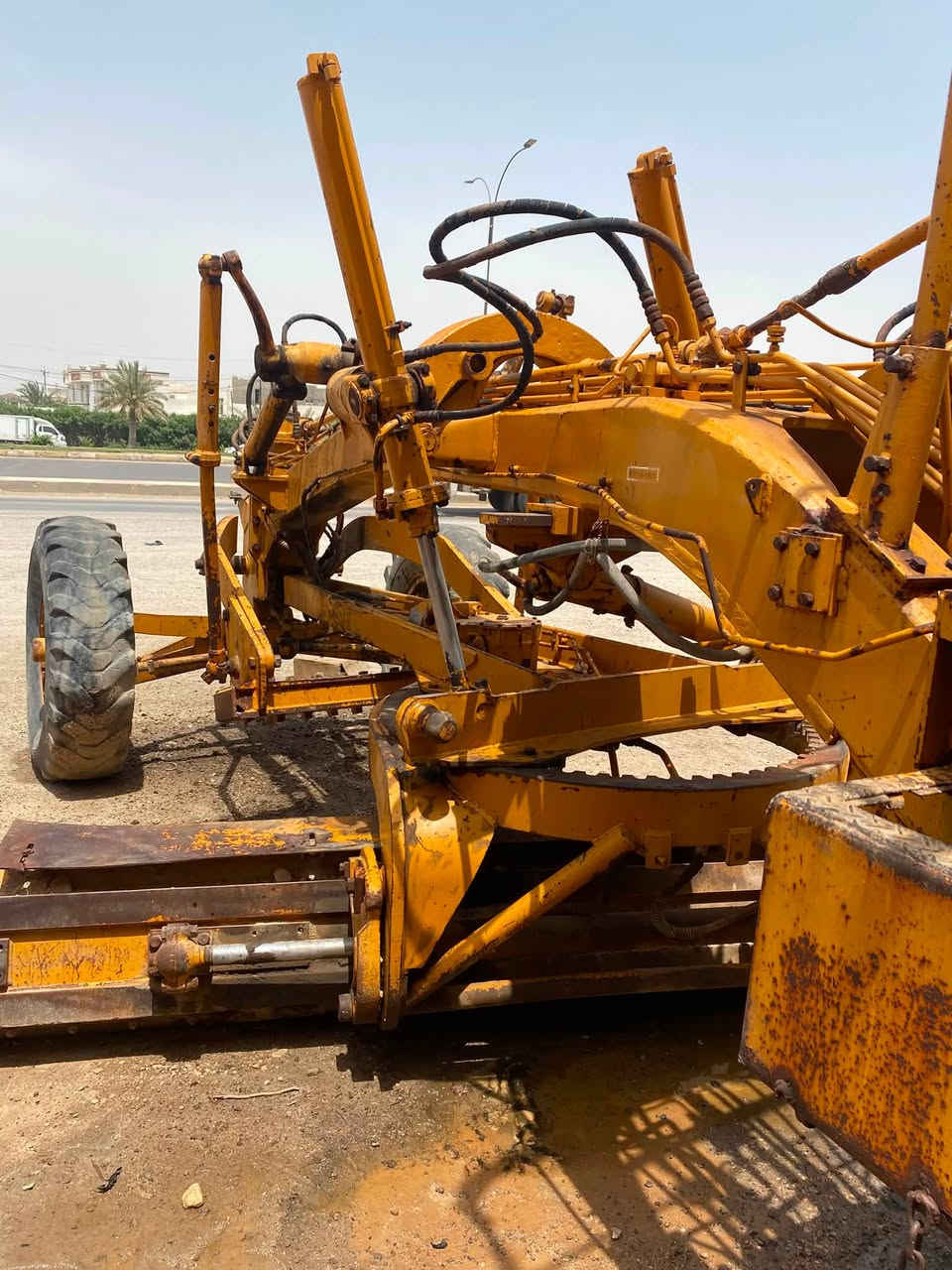 كريدر كوماتسو 37 موديل 82 للبيع
ارقام وسنويه محرك خمسه وثمن استندر

للبيع كامل او ادوات 

الهاتف/***********
