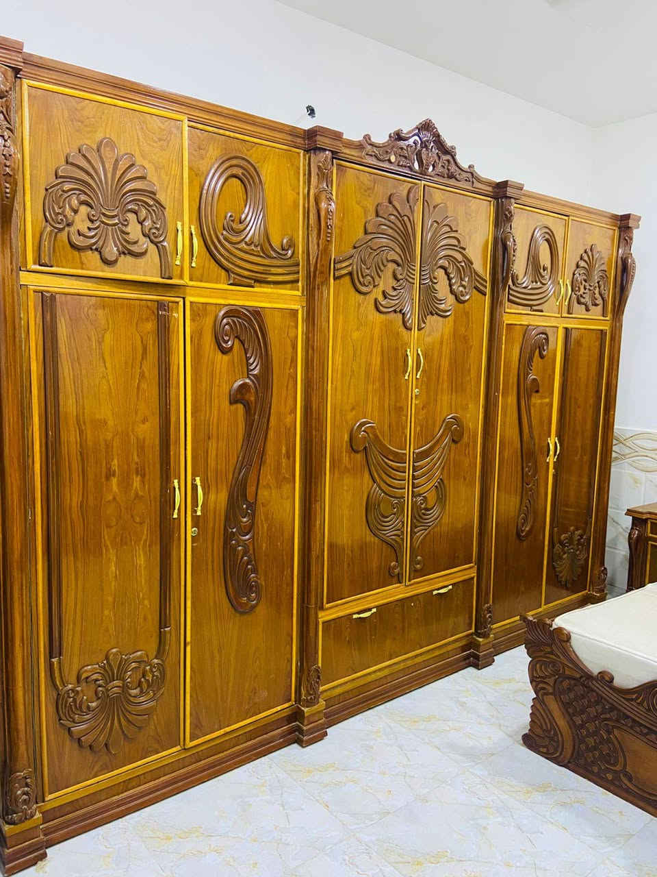 للبيع غرفة نوم توج 5 قطع خشب صاج عراقي تفصال حطاطه 5 ملم شرط جيب نجار وياك ام دنگ مستخدم قليل عنوان الرمانه البعبيد سعر مليون و 175 وبي مجال 
ونقل وشد مجاني مشدوه بالغرفه 
‏‪***********‬‏
