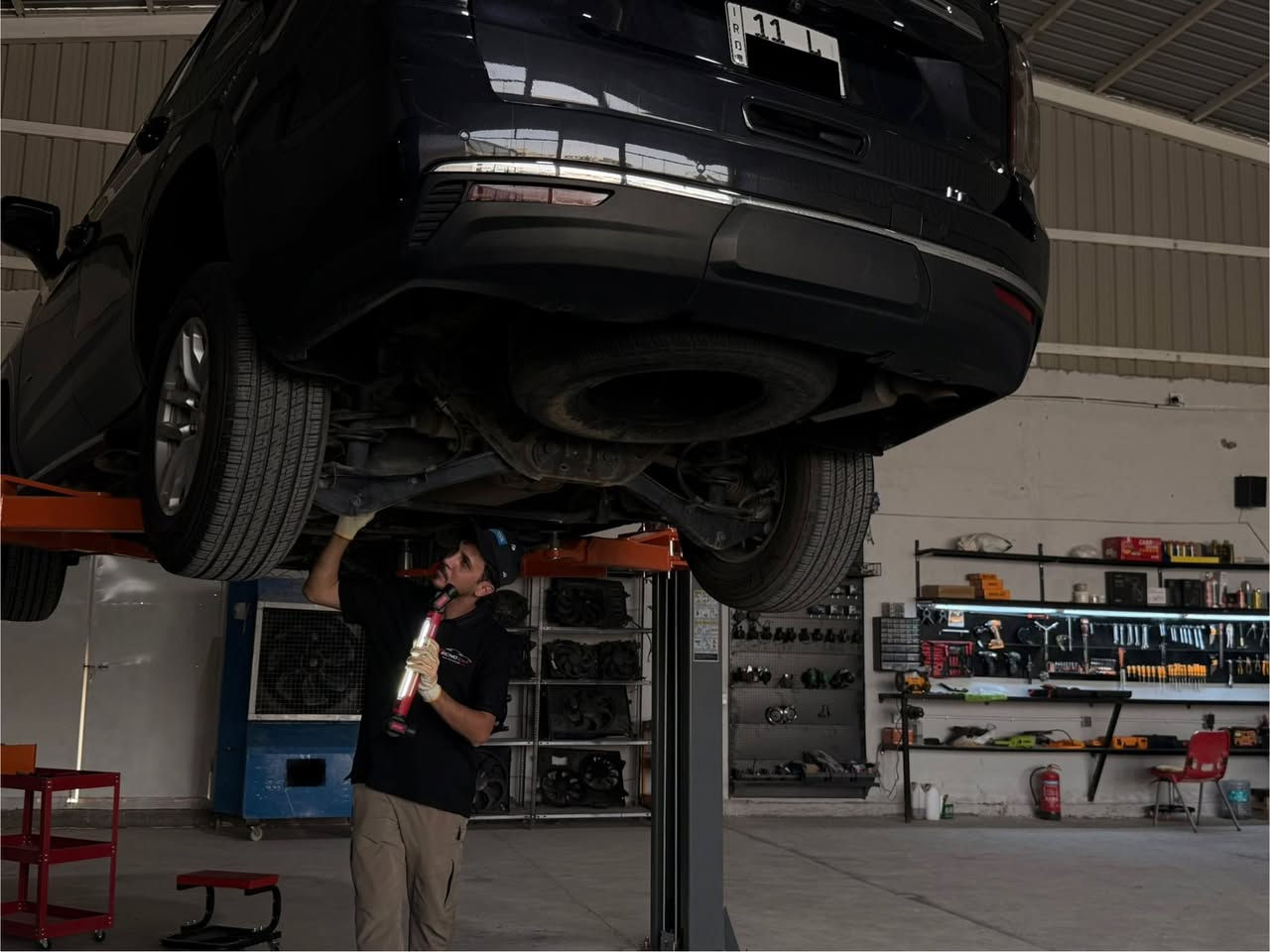 🚗 افتتاح مركز تكنولوجيا السيارات 🚗

تم بعون الله تعالى افتتاح مركز تكنولوجيا السيارات المتخصص في فحص وصيانة جميع أنواع السيارات بأحدث الأجهزة والتقنيات الحديثة.

🔹 فحص شامل ودقيق لجميع أنواع المركبات. 
🔹 صيانة كهربائيات السيارات بمختلف أنواعها. 
🔹 خدمات الإدامة والصيانة الدورية وفق أحدث الأجهزة والمعدات المتطورة. 
🔹 كادر فني متخصص وخبرة مهنية عالية.

⏰ أوقات العمل: من الساعة 8:00 صباحاً ولغاية 7:00 مساءً.

📍 العنوان: الناصرية – الإسكان الصناعي – مقابل محطة وقود الإسكان / عمود100⭕️

للاستفسار والتواصل 📞***********

مركز تكنولوجيا السيارات... دقة في الفحص، احترافية في الصيانة، وثقة تستحقها سيارتك.
