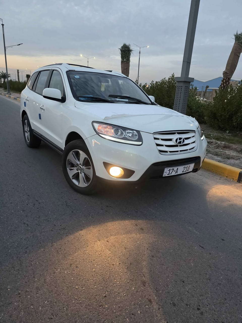 السلام عليكم سنتافي 2009 خليجي كفاله عامه بيه بارد كلش بسيط مكينه ٦ سلندر  ماشيه ٢٠٠ الف تبريد تلث قطع ثلج حداديه ٨٠ بالميه تخم تاير جديد رقم مثنى مميز سنويه لسنه  ٣١ باسمي مكاني البصره ابو الخصيب السعر ١٤٢ وبيه مجال ***********
