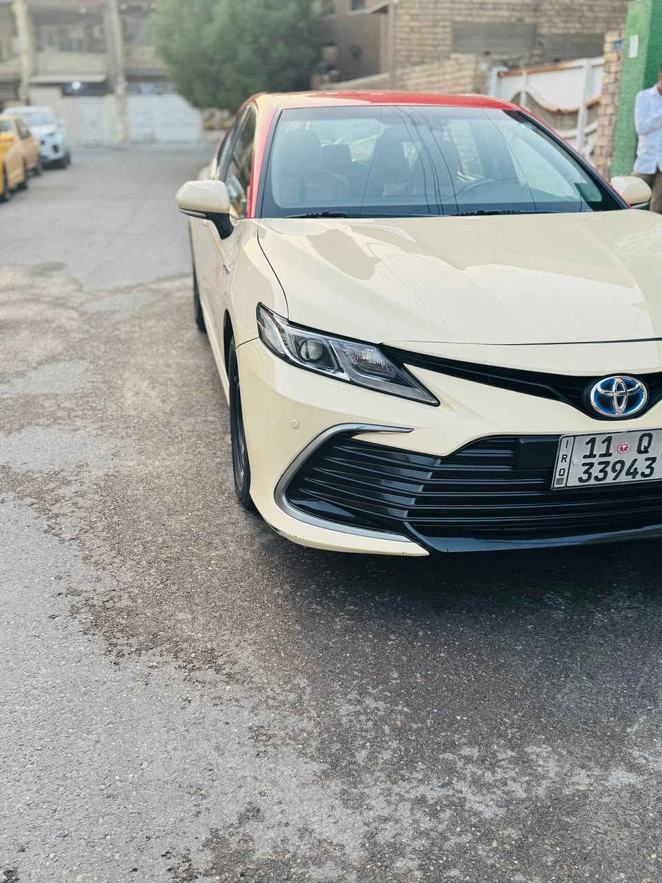 السلام عليكم للبيع
كامري هايبرد تكسي دبي 
موديل 2023اصل 
ماشيه 85 كيلو 
كير مكينه بطاريات خير من الله 
صدر امامي خلفي جديد 
بيها جاملغ وبنيد صبغ 
السعر 170 وبيها مجال 
رقم بغداد الدولي بسمي شخصيا
مكان السياره بغداد الشعب 
للاستفسار الاتصال 
***********
