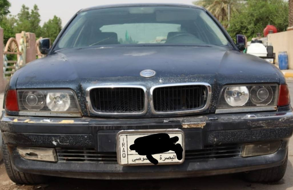 السلام عليكم 
خفاش 740 موديل 1998 رقم بصره دولي شرط التحويل مكينه وكير مكفولات السياره شوفة عينك ناقصهه ترتيبات لان متروكه 
سعرهه 45 وبيه مجال 
***********
***********
