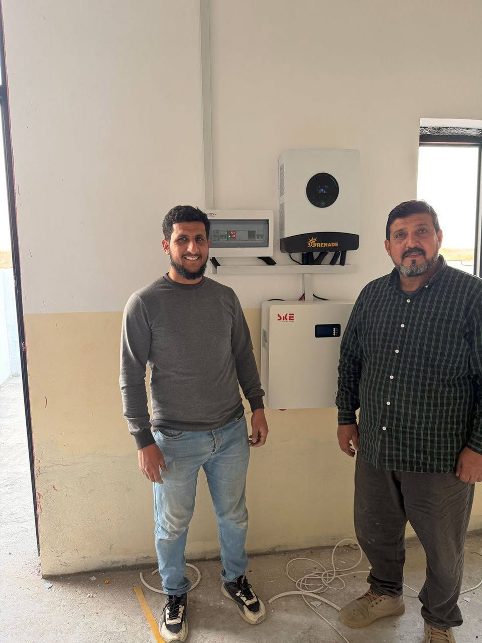 تم بحمد الله نصب منضومة طاقة شمسية 🔋⚡

📍 في الشرقاط اسديرة وسطى
     
                ⚡ القدرة:

☀️10 أمبير نهاري
🌙5 أمبير ليلي

✅ مكونات المنظومة:
1️⃣ ألواح فلادلفيا 
🔹5 ألواح قدرة 600 واط
🔹 ضمان30 سنة ✅

2️⃣ بطارية ليثيوم   عدد1 
🔹 سعة 5 كرواط 
🔹 ضمان 5 سنوات ✅

3️⃣ إنفيرتر 6 كوز بور  (جناحين) 
🔹 ضمان سنتين  ✅

💰 أسعارنا مناسبة جداً وتنافسية
📊 نوفر لكم قائمة المواد مع الشركات المصنعة
🔎 حتى تتمكنوا من المقارنة والتأكد من الأسعار بكل شفافية

🔴 نعمل ليلاً ونهاراً ☀️🌙
✔️ غايتنا رضا زبائننا الكرام والالتزام بمواعيدنا
🎉 حياكم الله في شركة النجم للطاقة الشمسية الثقة و الأمان
📞 الهاتف للاستفسار: ***********
***********
***********
