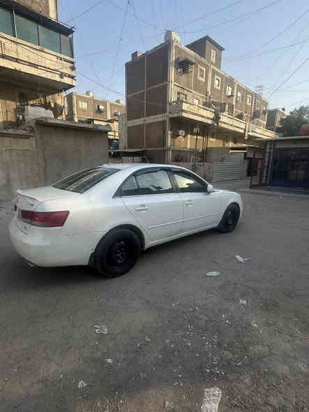 سوناته 2008وارد امريكي مكينه 6سلندر
رقم بغداد هزه وسنويه جديده وباسمي السياره
ضربته من امريكه بابين وهنا مصبوغه حزام
سيارة كير مكينه جدد تبريد تدفه كله جديد
صدر السياره بحالة 75بل 100 ما متعوبه
بيه منضومة زنون جديده مكان السيارة بغداد
السعر 90 وبيه مجال
***********
