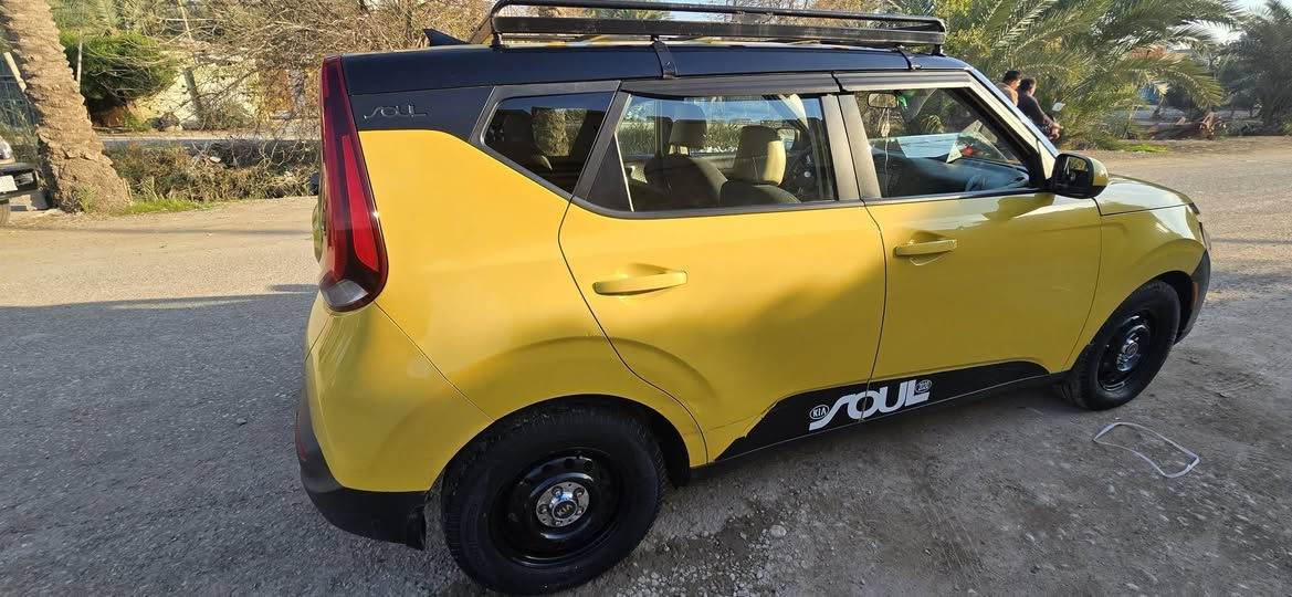 السلام عليكم 
لبيع كيا صول 
موديل 2020
رقم بغداد دولي تحويل مباشر 
مصفره هيه او غرامات
محرك 2000. دوش
كير محرك حداديه مكفولات
منضومة تبريد جديده 
تدفه شغاله 
منضومه مي جديده 
منضومه بانزين جديده 
تخم تاير جديد
بطاريه كوري اصلي جديده
سياره جاهزه من كل النواحي كبل لعمل 
علمن لون سياره بلادي اصفر بيه بس قطتين او نص صبغ
داخله السياره جديد
صور الحادث مال امريكا بلمنشور
العنوان ديالى قضاء الخالص 
التواصل والاستفسار على الرقم 
***********
