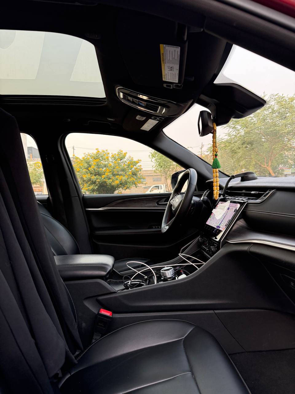 جيب كراند شيروكي 4XE 2024✅

سعرها ادخل ع رابط https://t.me/carssofiraq/15299

وارد امريكي

Jeep Grand Cherokee 4Xe 2024 2.0L

         حجم المكينه : 2000  تيربو + هايبرد + بلك ان 

المسافة المقطوعة : 52 الف كيلو حالياً

الضرر :بنيد وجوملغ جهه سايق  مبدل نفس الون بدون  وبقية بدون صبغ

          حالة الايرباك : طاك مرجع سستم

#مواصفاتها

1.شاشه 
2.بصمه
3. تشغيل عن بعد
4.دمام خلفي
5.كشنات جلد
6.كشن السايق ميمري
7.كشنات كهرباء

8.صندوك كهرباء
9.حساسات خلفيه
10. قطع تبريد 
11.اشاير بالمري
12.رادار امامي
13.رادارات 360
14.خمس وضعيات قياده
15. بنوراما فتحتي

16. كير ماوس

17. نظام منحدرات

18. هيترات بالكشنات 

19.ويل كب كروم
20.لايتات لد
21.بكلايت لد

22.كشافات
23.بصمة ابواب
فول مواصفات 1/1 جاهزه مرقم بغداد تحويل ثاني يوم
تفاصيل اكثر 
هذا رقمي *********** تحياتي 
مكاني بغداد الكرادة
.
.
🚗اعرض سيارتك ع اقوى قناة تلكرام للبيع و شراء سيارات ادخل ع رابط 
👇👇
https://t.me/carssofiraq
