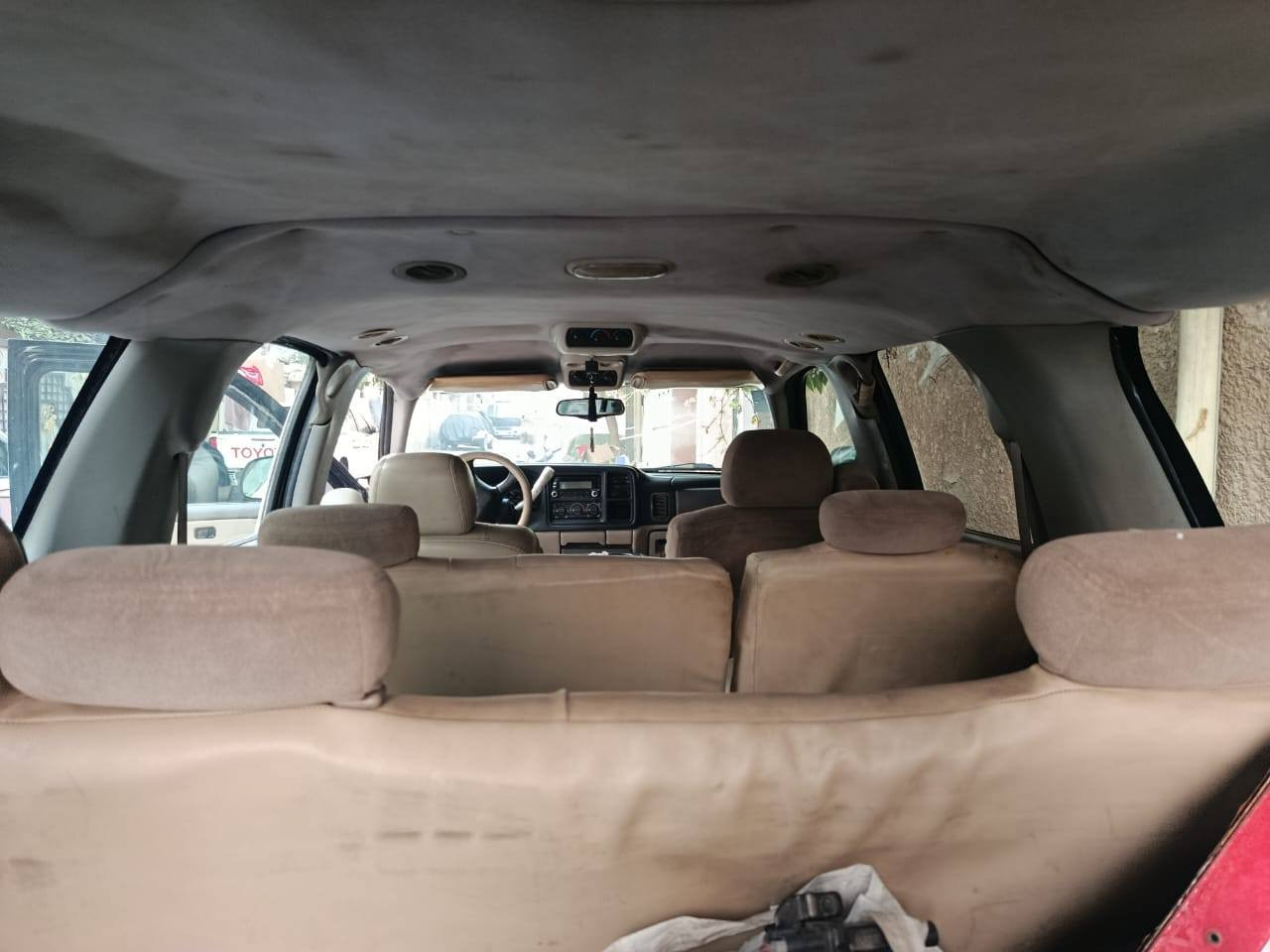 شوفرليت تاهو طويلة فحل موديل 2001
تبريد مكينه تخم تاير كله جديد 
الباب الخلفي دلعه
مكاني بغداد ساحة عدن 
بسمي رقم ديالى إنكليزي بسمي 
لون أبيض ***********
السعر 80بيها مجال للشراي
