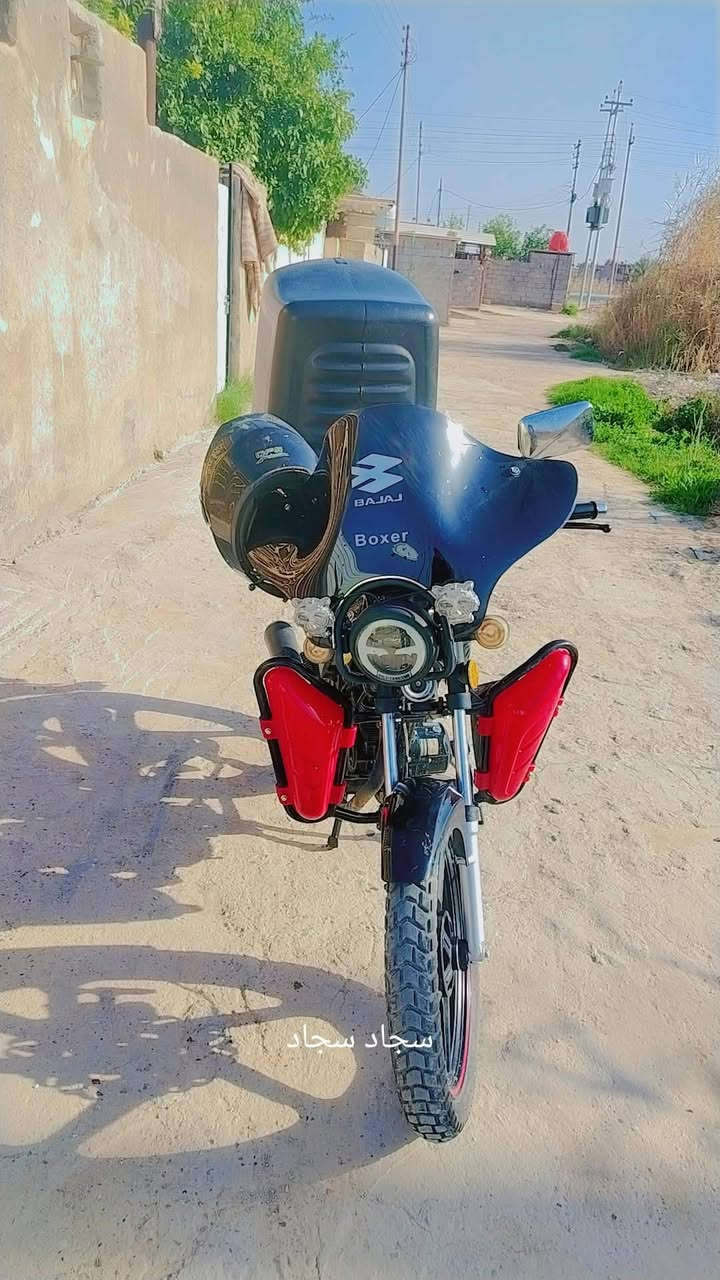 السلام عليكم شباب شباب دراجه جديده موديل 25 اوراقها كامله دراجه ما متعوبه بعد جديدها محرك 200 علواني بغداد التاجي ابو الجدايل سعر 750 وبيها مجال بسيط ***********
