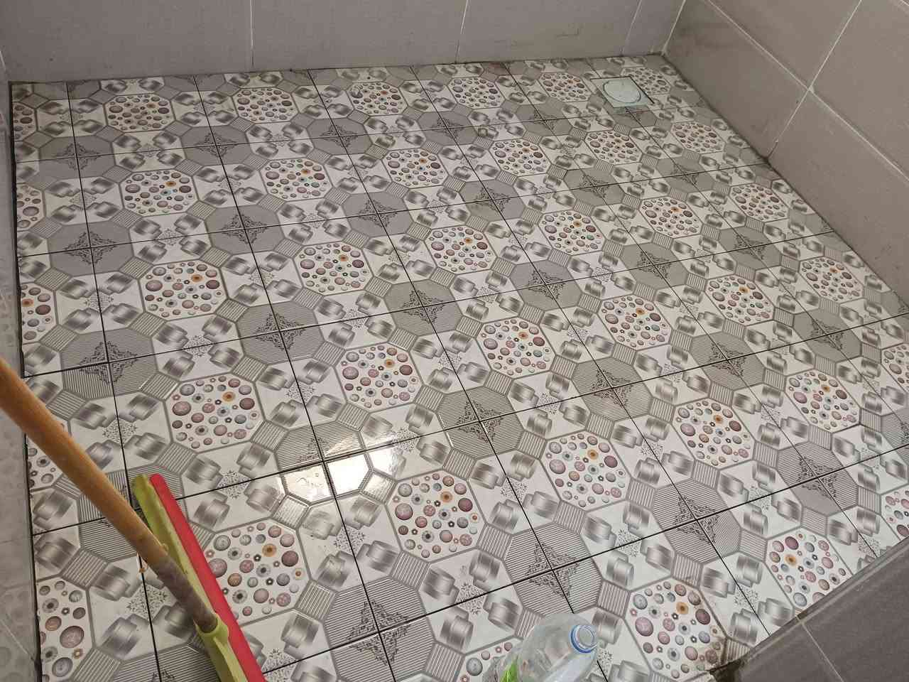 يوجد لدينا كادر سيراميك شغل درجه اولى وترتيب..
أرضي/جداري/بورسلين/كرانيت/بآيات درج

للاستفسار الاتصال على الرقم التالي 

*********** اسيا

دقة في العمل وسرعة في الانتاچ 

متفرغ حااااليا

شغل درجه اولى ومرتب من الله التوفيق والنجاح
