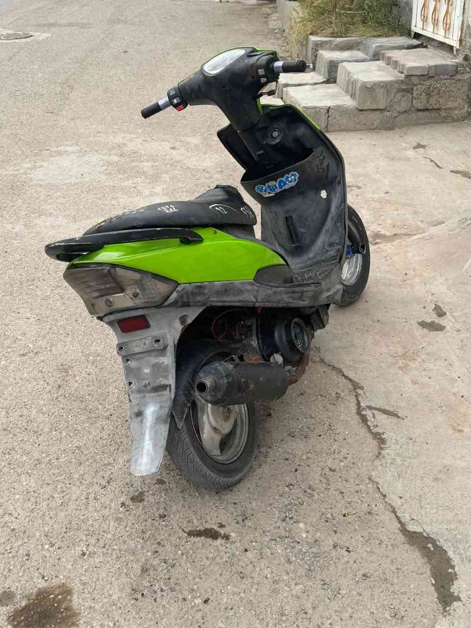 السلام عليكم دراجه ماكس بوشه بلاد مكينه ناعمه سلف هندر مانقصها شي ختم واحد مرواس اوبيع مكاني بعقوبة التحرير ***********
