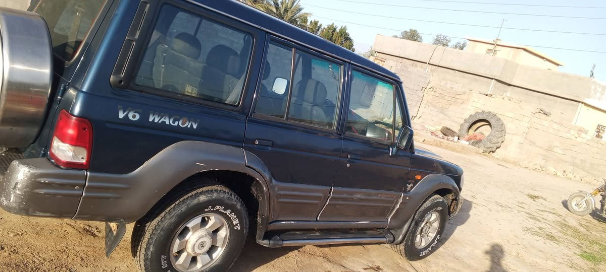 سلام عليكم سياره للبيع نوع كالوبر موديل 2002 رقم ***********
