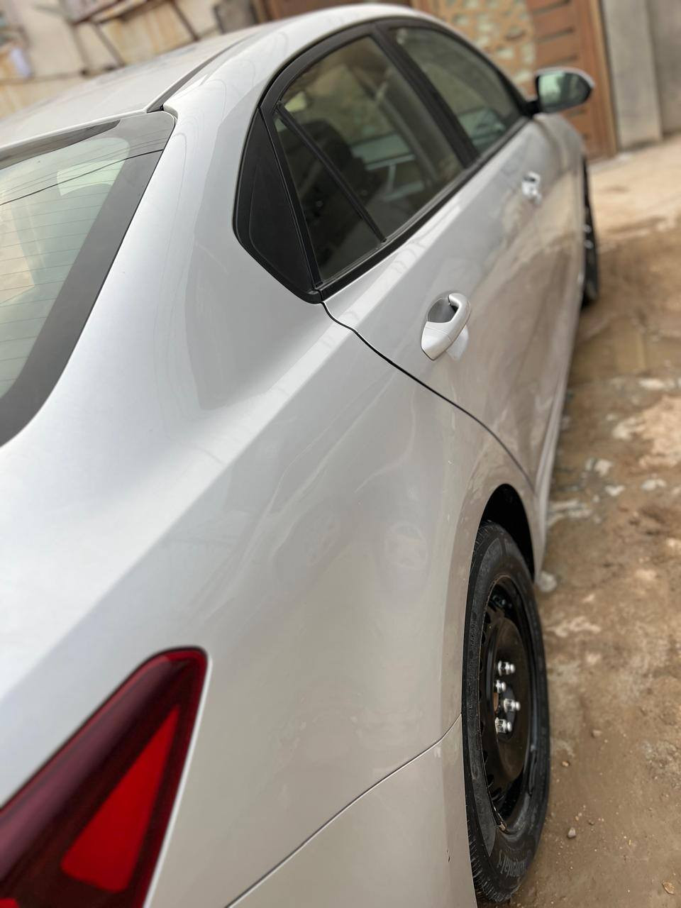 السلام عليكم ريو 2022 وارد امريكي السونار بالمنشور السعر 120 وبيها مجال سياره جديده استخدام شخصي رقم الهاتف *********** ديوانية, القادسية
