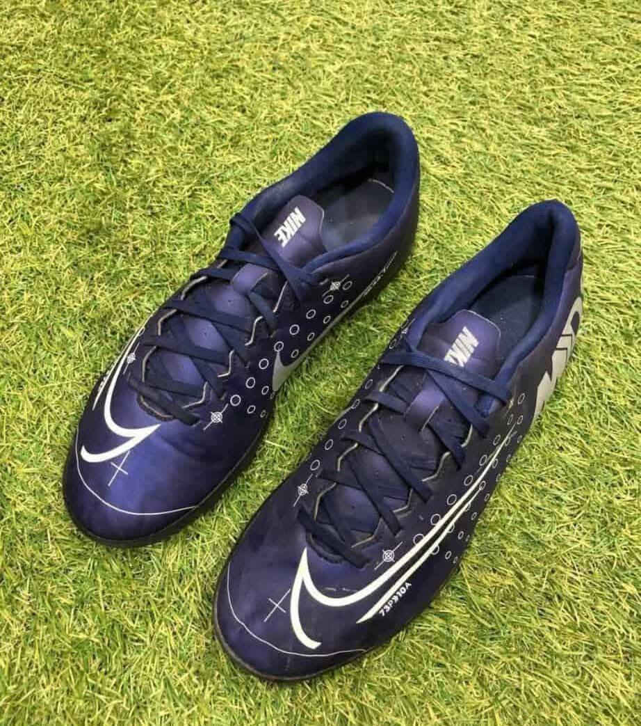 السلام عليكم ورحمه الله وبركاته احذيه سبورت رجاليه واحذيه رياضيه اي قطعه على 7000 دينار فقط

الاستفسار مراسلة الصفحة 
أو اتصال ***********
