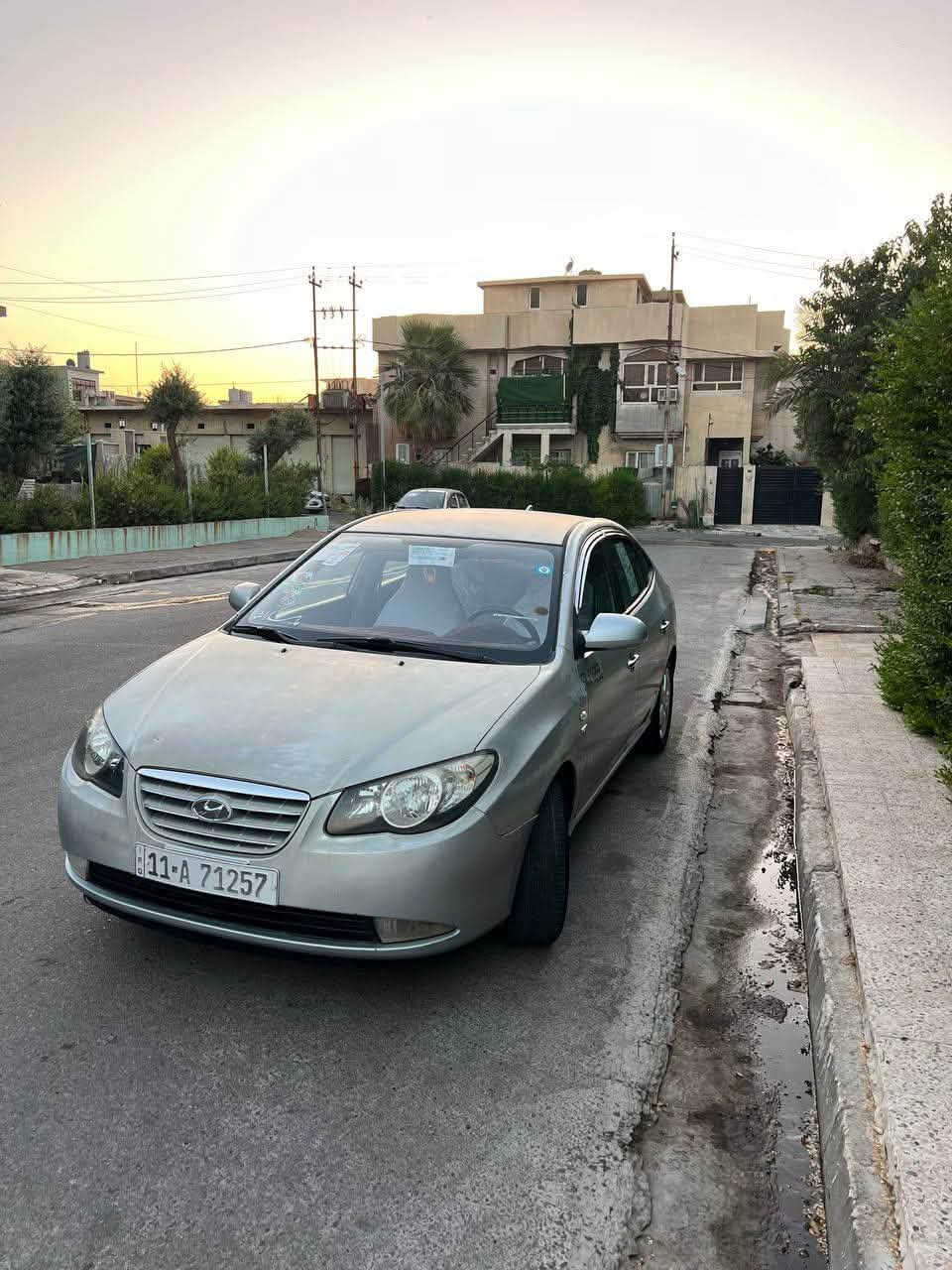 هونداي اڤانتي 2007
اڤانتي 2007 فول مواصفات 
تبريد لمس 
هيتر كشن 
سيارة فول عدى سلايت وبصمة
السيارة بدون صبغ بس مقحلة  
السيارة رقم بغداد مسطرة 
شرعي بلموصل 
شرط تحويل 
السعر 91 وبيها مجال مال جيتك 
***********
