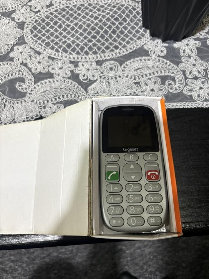 سلام عليكم ورحمة الله وبركاته
للبيع 
٤٠ الف دينار عراقي
***********
