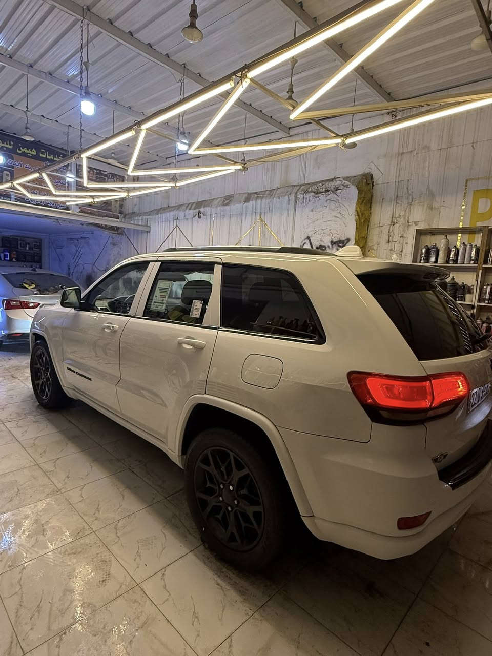 السلام عليكم
جيب موديل 2014خليجي فول
 
كير محرك شرط مامفتوح 
لا صرف لابخار مكفول 
رقم اربيل دولي جديد
 
  السياره بيه 5قطع صبغ بدون دواخل بدون ايرباك مكفول 
صدر امامي خلفي كله جديد
كاربائي كله شغال مابي نقص

سعر179ورقه بي مجال قليل 

عنوان كركوك داخل مدينه

***********
