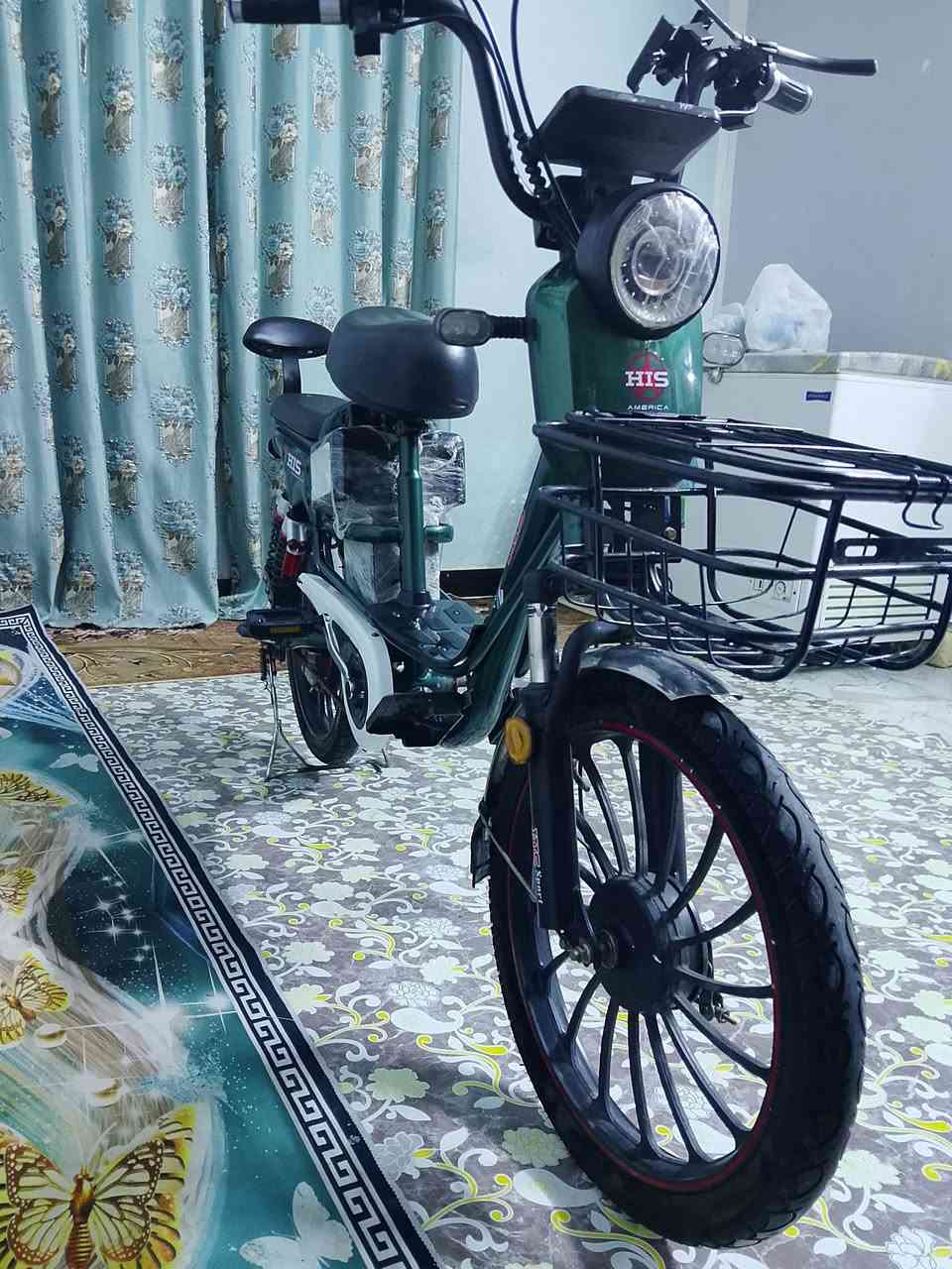 السلام عليكم 
دراجه شحن استعمال نضيف بطاريات جديده 4سرع 5بطاريات 
بعدني بحاله الشركه السعر 350 وبيه مجال


**إذا كنت صاحب هذا الإعلان وتريد حذفه لأي سبب، رجاءا أرسل رسالة إلى الدعم الفني**