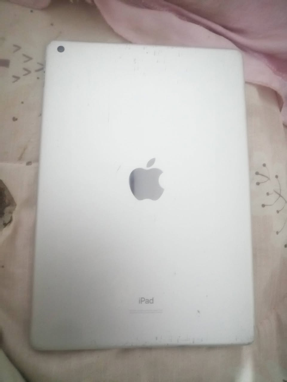 ايباد 7 بطاريه 100 مابي شي فقط الدكمه مال بصمه لازم تضغط قوي بيهة ايباد جاهز سعر نهائي من الاخير ولاتعبك ولاتعبني 85 الايباد يسوة اكثر بس اني محتاج فلوسه واريد ابيعا ماتواجد مازنججر فقط واتساب ***********
