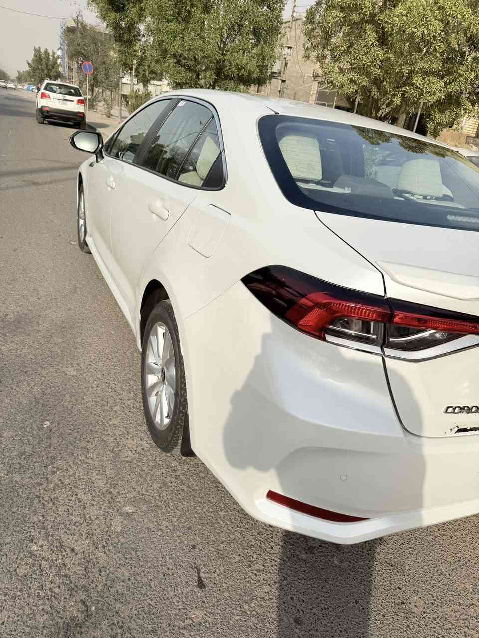 السلام عليكم
تويوتا كورلا 2025 خليجي 
شركه ساز SAS 
رقم اربيل

ماشية 37الف كم
فول مواصفات للاخير 1/1
فتحة سقف
حجم المكينة : 1800 بنزين فقط
بصمة تشغيل 
دخول ذكي 
تبريد قطعتين 
شاحن لاسلكي وايرلس 
تحكم ستيرن 
مثبت سرعة 
شاشة 
كاميرا خلفي
جنح خلفي بلادي 
حساس امامي خلفي 
ويلكب كروم 
مري شفط 
مري كروم اسود 
اشارة بالمري 
لايت لد 
صيانة مجانية 40 الف او سنتين

السعر 18500$ وبيه مجال بسيط

العنوان بغداد 

الاستفسار 
***********
***********
