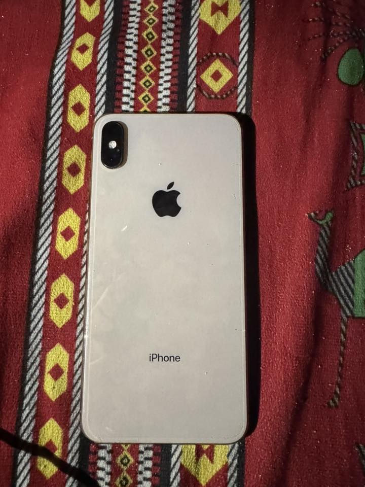 سلام عليكم ايفون اكس إس ماكس ذكرة 256 جهاز مبدل بي بس بطارية او فيس ايدي ما يشتغل جهاز يأخذ خطين سعر جهاز 250 الف او بي مجال توصيل اكو جميع محفظات مكاني كربلاء هاذا رقم تلفوني بي وتساب ***********
