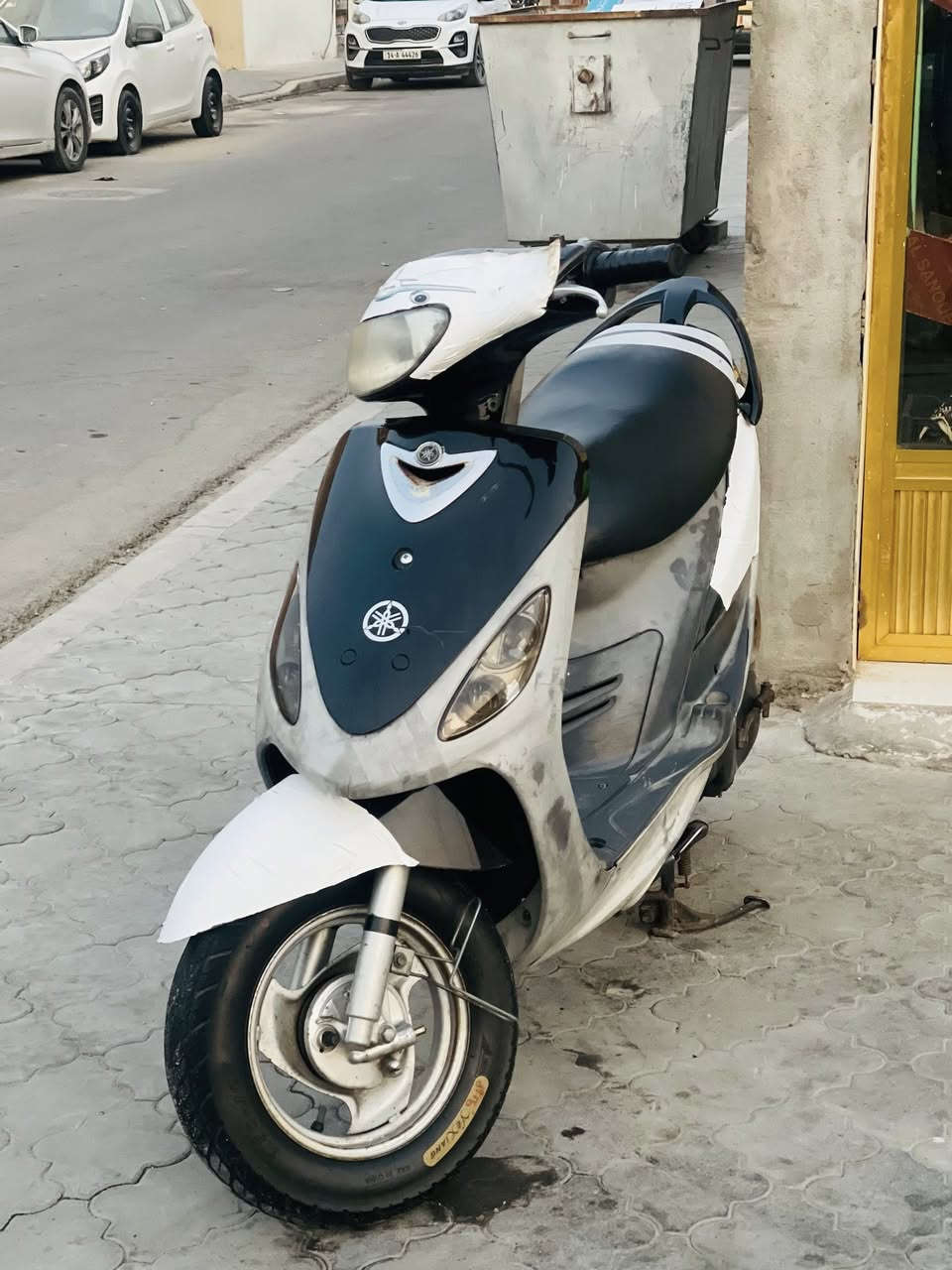 سلام عليكم دراجه البيع قجمه مكفوله كفاله عامه مختمه كلها ختم واحد الكهربائيات كلها شغاله لايت زنون بوشتها 49ما مفتوحا الدراجه أي نقص ما بيها تشتغل سلف و هندر عنوان بصره الزبير*********** السعر 775
