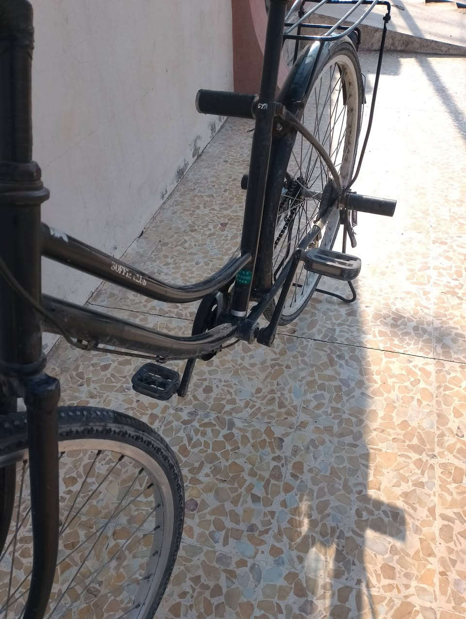 السلام عليكم بايسكل للبيع عبد الحليم النظيف والشعر 55 وبي مجال مكاني موصل حي صدام يم جامع النعيمي حجم 26 الخاص مفتوح


**إذا كنت صاحب هذا الإعلان وتريد حذفه لأي سبب، رجاءا أرسل رسالة إلى الدعم الفني**