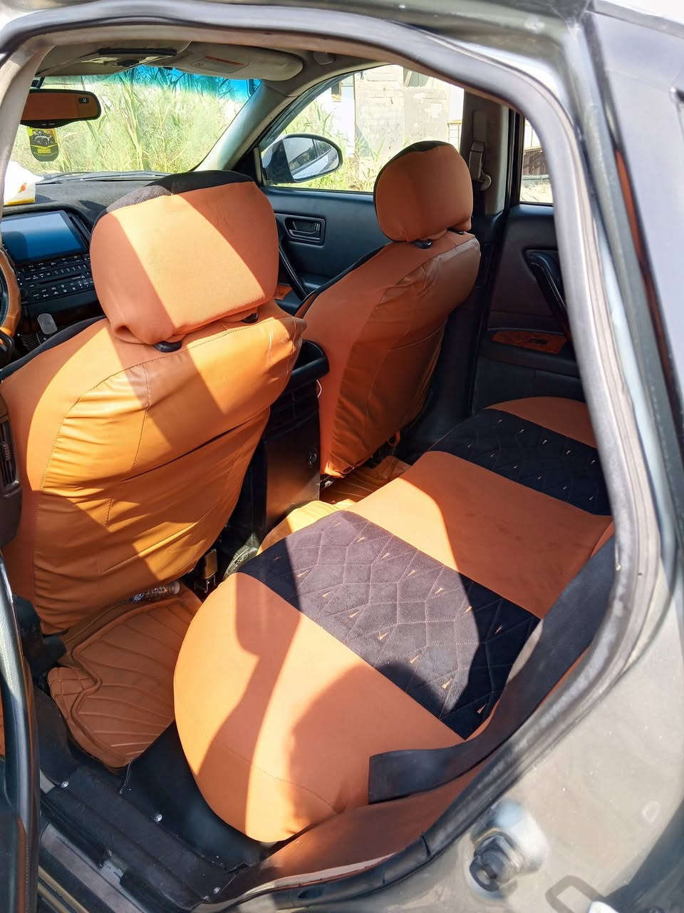 السلام عليكم سيارة انفنتي موديل 2006 فول مواصفات محرك وكير وحدادية وتبريد كلها تمام مصبوغه حزام بسبب الجراد رقم اربيل الجديد باسمي تحويل ثاني يوم او وكاله السيارة ما بيها اي نقص مكانها البصرة هاتف *********** سعرها 80$ وبيها مجال
