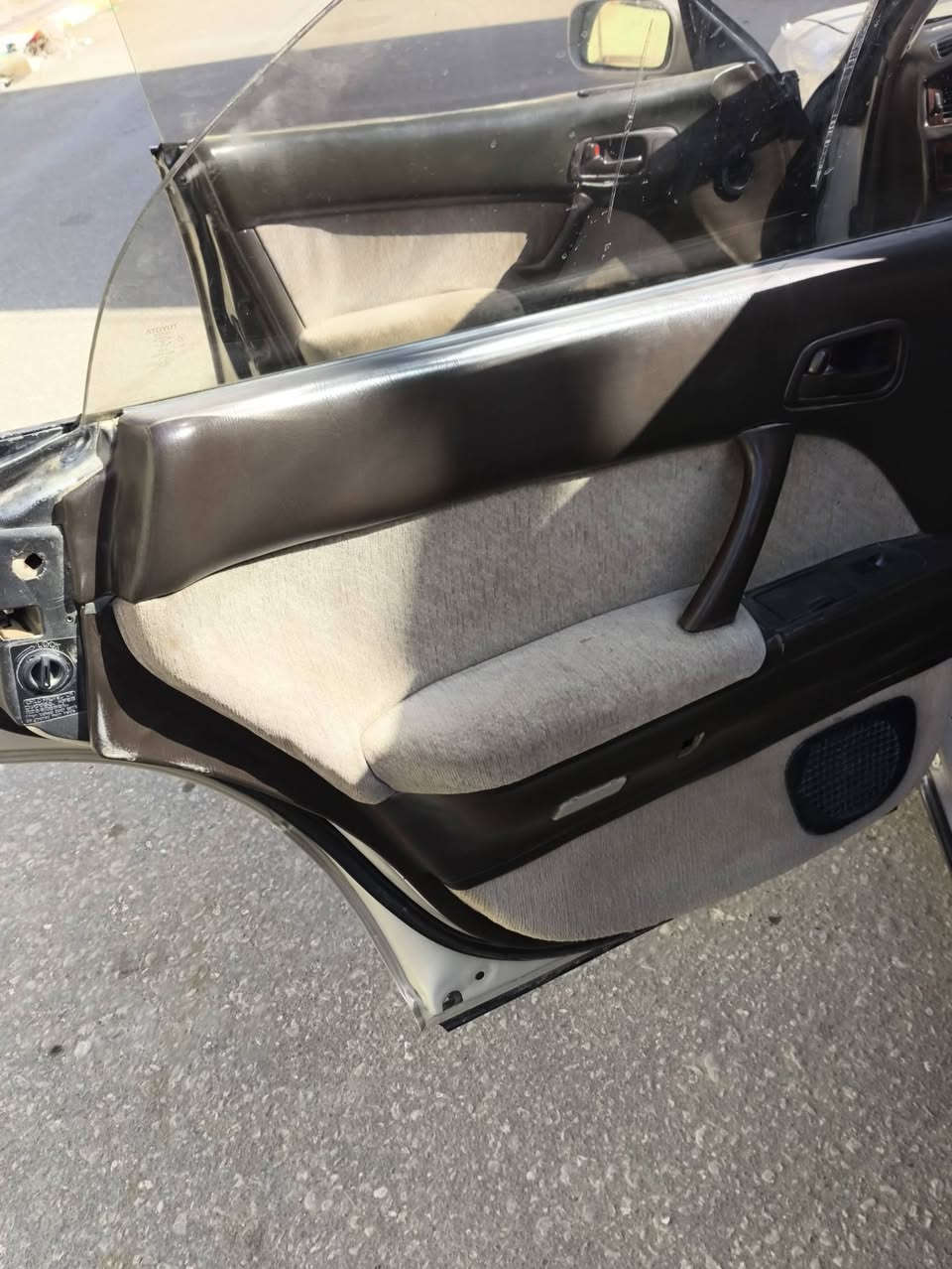 بطه موديل 93 مكان الشاميه السعر 60
***********
