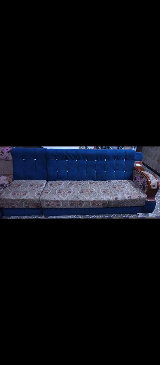 تخم 11مقعد نضيف جدا 
اللطيفيه خي السلام
***********
