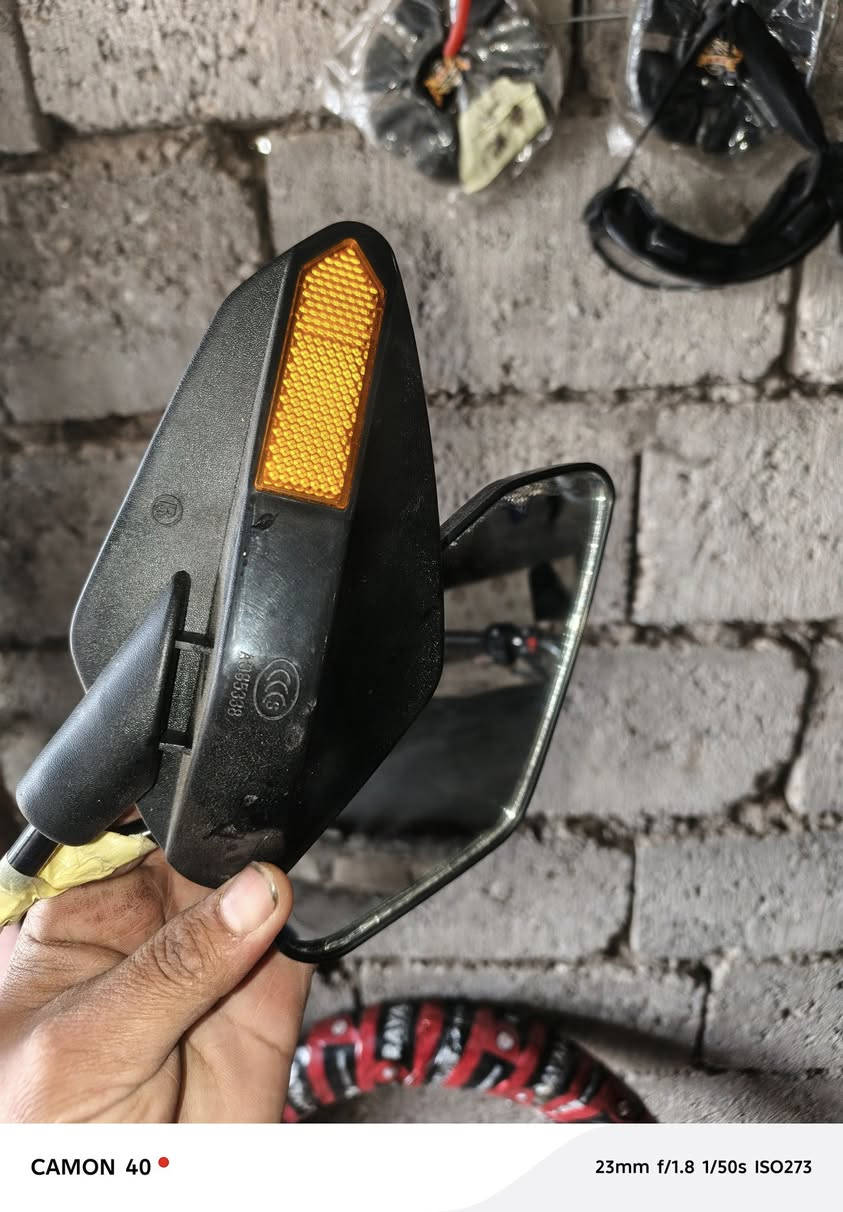 السلام عليكم يوجد جميع قطع غيار ماطور هيوشه الموقع الحويجه مقابيل عبدالله حياتي الاتصال***********
