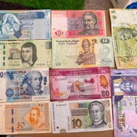 مجموعات فلوس اجنبى للبيع ٠٧٥٠٤٩١٨٨٥٢:واتساپ