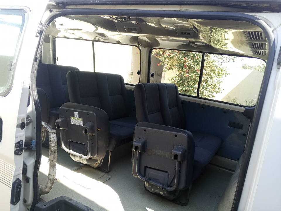 نيسان يورفان 2009للبيع 
السياره خير من الله كير مكينه حداديه تخم تاير.  صدر. 
دوشمه.  كاعيه وتنته كشنات جدد 
كشرها صافي لا بارد ولا شخوط بيها مكانين صبغ 
مكانها بابل الاسكندريه
مصفره سنويه جديده. بحث وصل خط تتحول ابغداد 
 اتصل وتدلل الفلوجة, الأنبار


**إذا كنت صاحب هذا الإعلان وتريد حذفه لأي سبب، رجاءا أرسل رسالة إلى الدعم الفني**