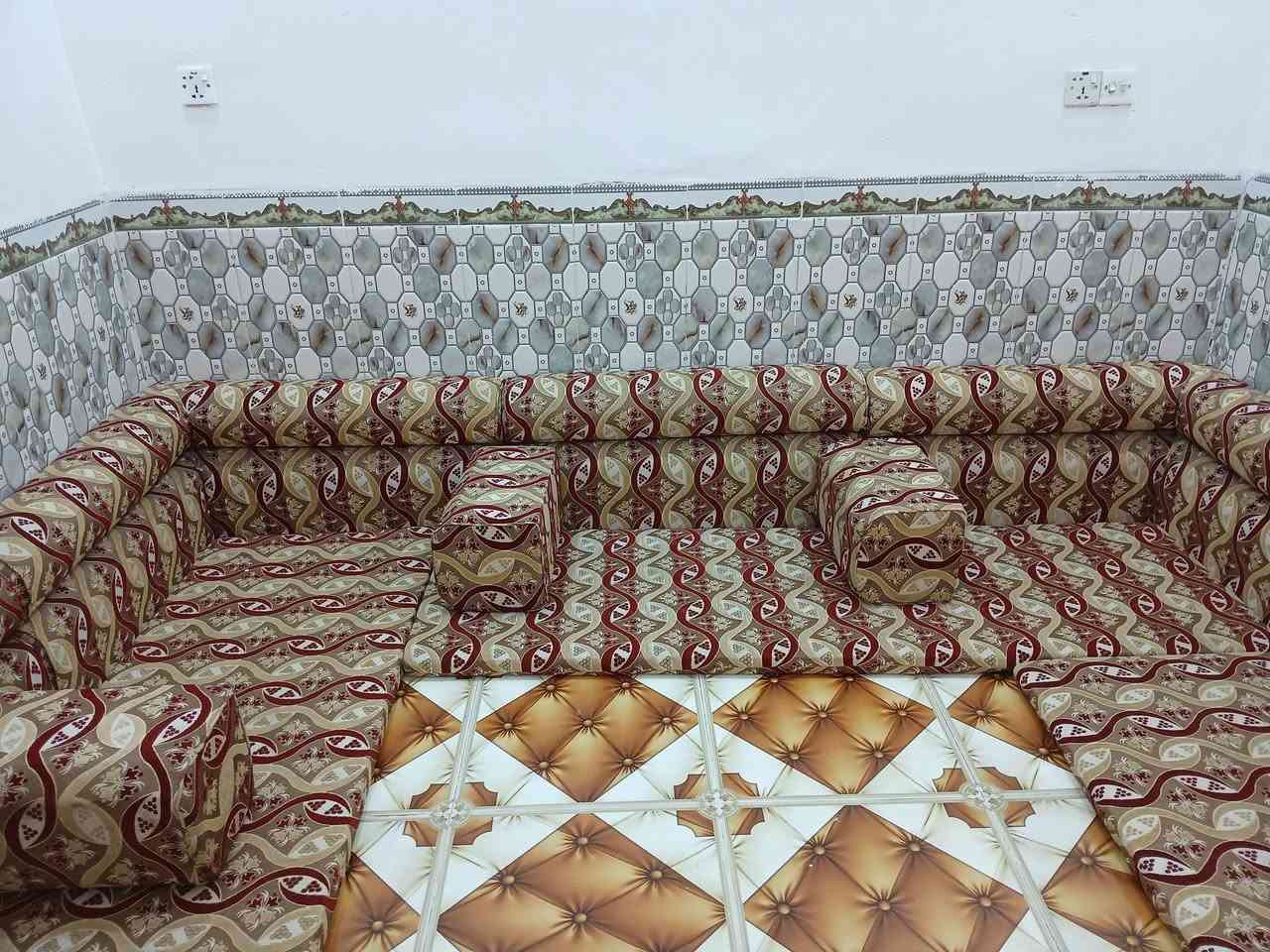 للبيع ديوان اخو جديد ستعمال شهر واحد كامل سبع دواشك طوله ١٤متر
سعره ٣٥٠وبي مجال لشراي


**إذا كنت صاحب هذا الإعلان وتريد حذفه لأي سبب، رجاءا أرسل رسالة إلى الدعم الفني**