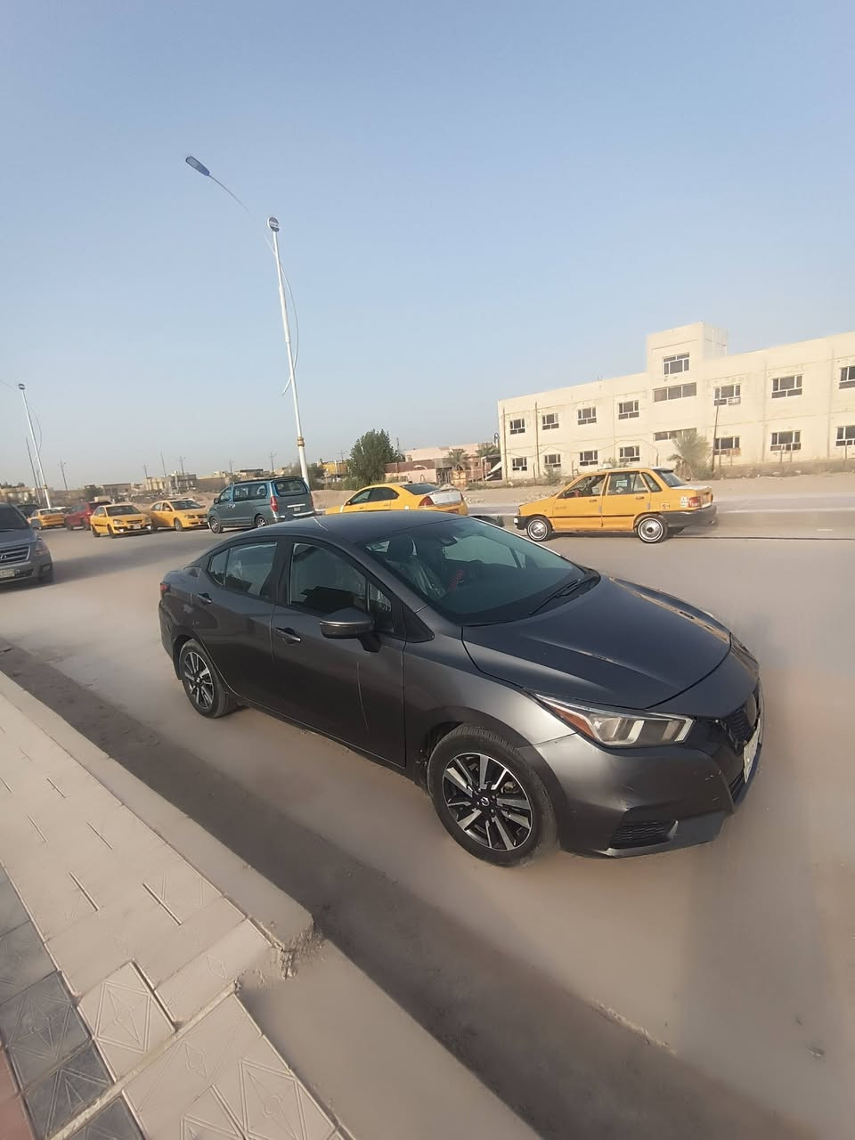 سلام عليكم 
نيسان فيرسا 2021 معوقين رقم ذي قار 
سياره كفاله عامه بيه طبخات بسيطه
وارد امريكي تقرير امطار بسيط
حداديه 100٪
مكان السياره ذي قار 
سعره شده قفل بلقرآن مشتريه ب117 والمكاتبه موجوده
بس بيع مستعجل 
للتواصل والاستفسار ***********
