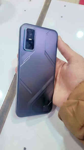 شاشه144هرتز ذاكره256 عشوائيه12+12
بدون غراض سعره265
 *********** المناذرة
