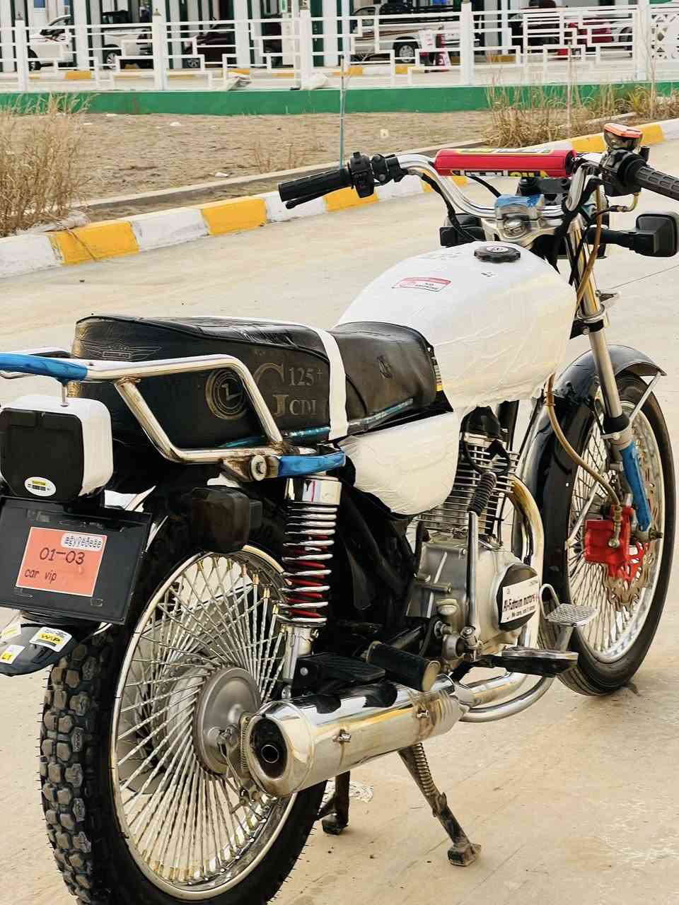 السلام عليكم للبيع دراجه تايكر موديل 2024 دراجه بلاديه لون اسود محرك شرط تايرات جدد وياله عدله كهربائيات كلها شغاله عالي ناصي زنون محرك اخرس نشاط فول دراجه كامله مكمله بيع او مراوس يرهم الاتصال *********** متواجد نت او اتصل ملاحضه دراجه بيها نقص دشبول لن شاشتها حتركت وفتحتها تنزل من سعر لدراجه وهلا بل شرايه
