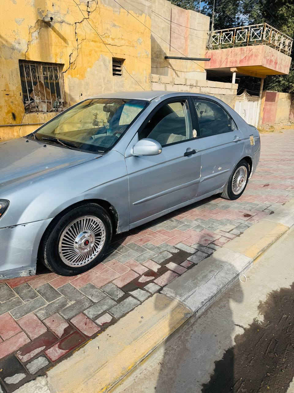 سبكترا 2006 محرك 2000 كير محرك بليلون مبدل مال كصة تبريد شغال  رقم كربلاء ضربتة من امريكا جاملغ خلفي  68 سعر مكاني كربلاء ***********
