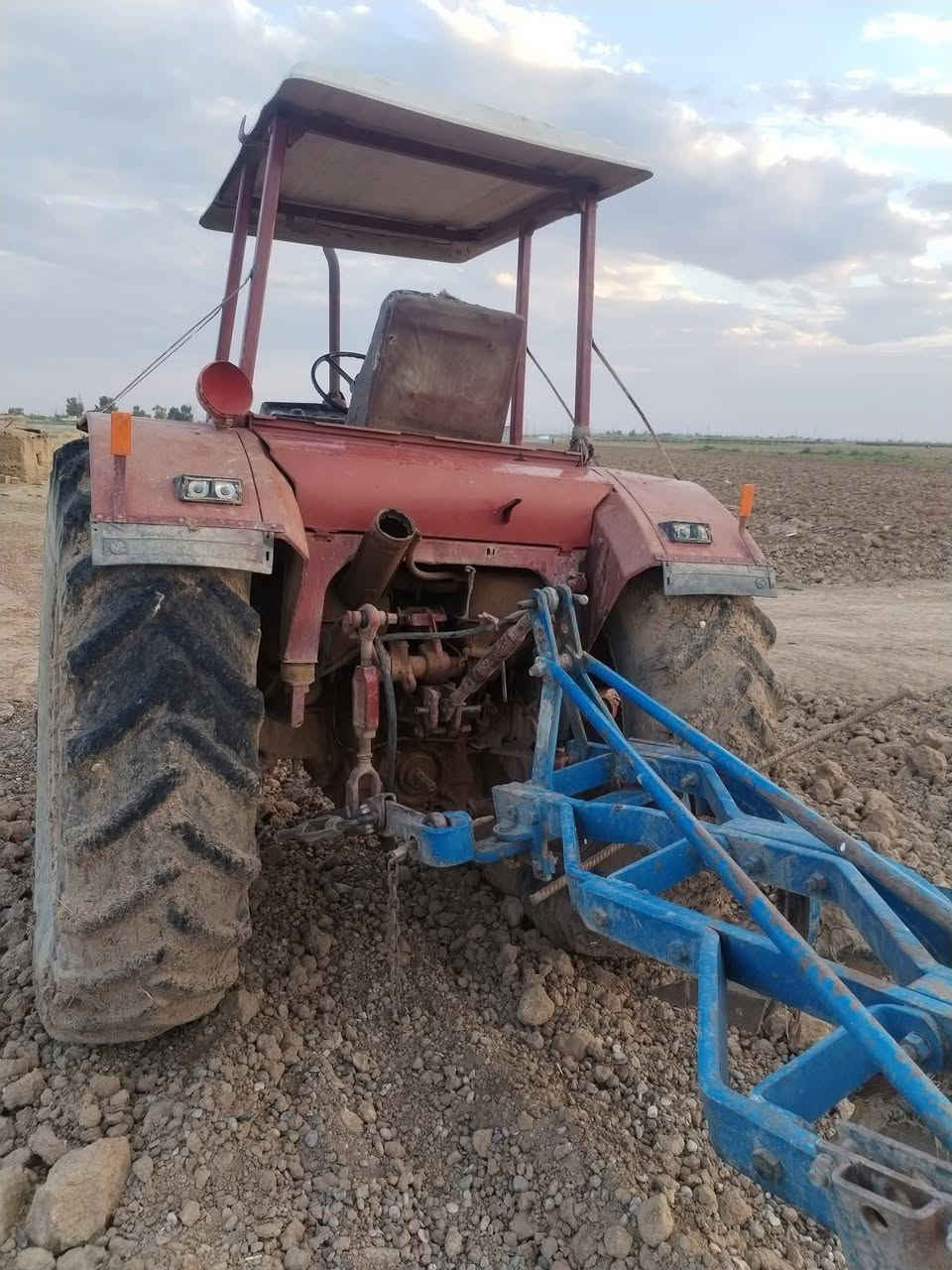 السلام عليكم ورحمة تركتر بلروس دبل  بدون رقم المكان الحويجه قريت العيصلانه رقم صاحب ***********
