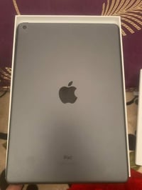 ايباد ٩ • ٦٤ • نظيف ١٠٠٪