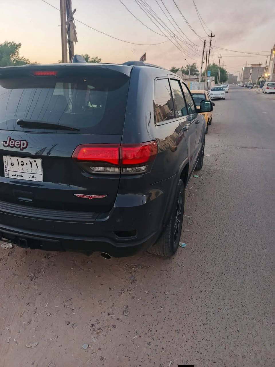 جيب تريل هوك 2018  فول مواصفات جكات توقف ذاتي  نقط عمياء حساسات سلايت  وضعيات قياده فول احدثها قطعتين من امريكا وصار بيها هنا 3 قطع رش بدون دواخل وبدون أير باك  ماشيه 88كم  بسعر 22$ للاستثمار ***********
