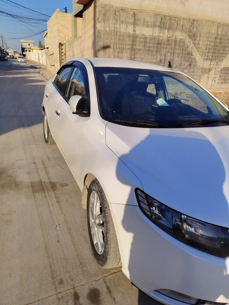 كيا سيراتو 2011 صدفي
رقم دهوك محرك مفتوح 
محرك وكير شرط 
السيارة جاهزة ما تحتاج مصرف 
بيها بارد بمكانات
العنوان موصل حي الانتصار شارع 30
للاستفسار
***********
*********** موصل, نينوى
