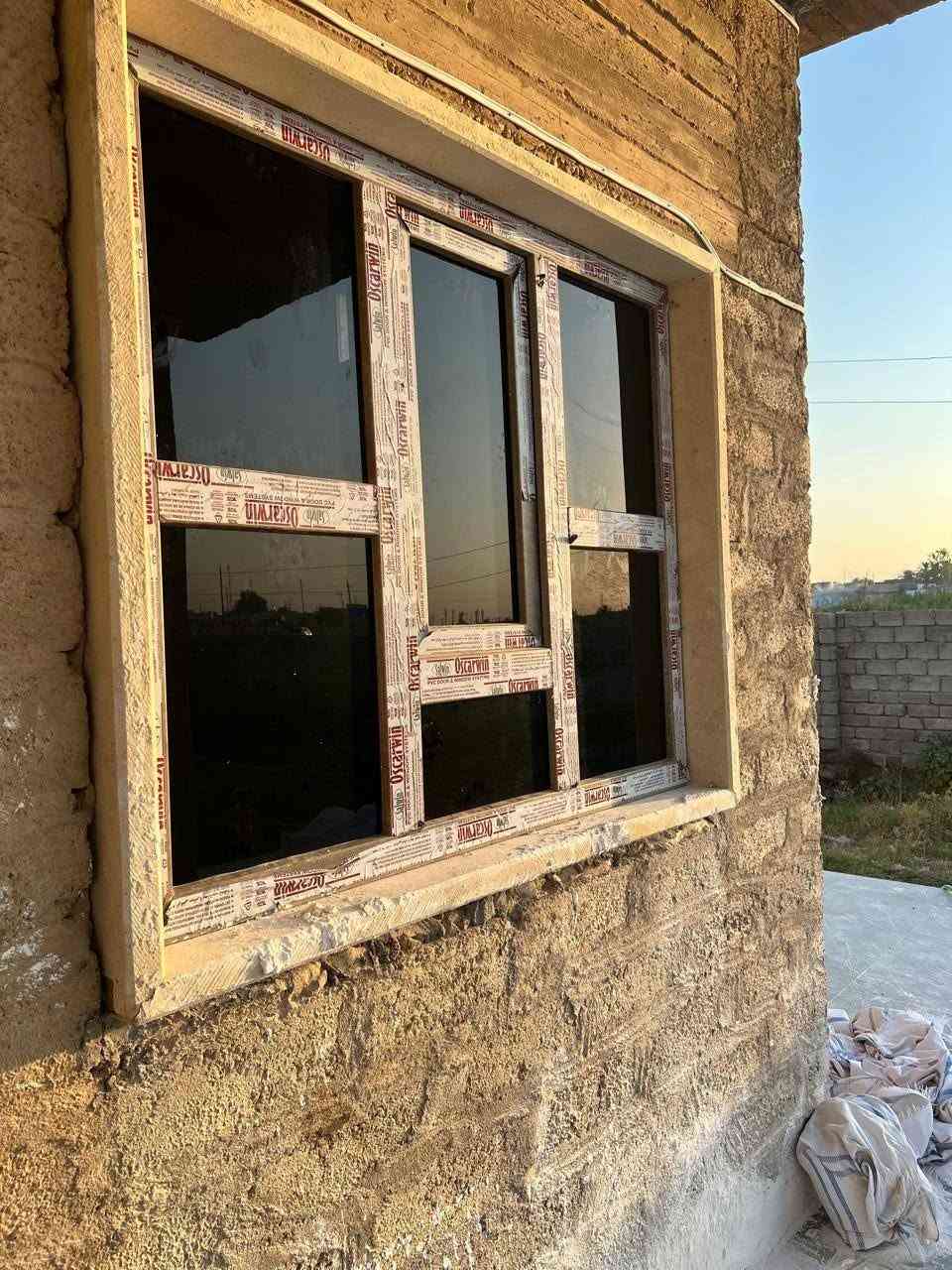 جانب من أعمالنا اليومية في تركيب زجاج البيوت والمحلات، حيث نجمع بين جودة المواد، ودقة التنفيذ، وسرعة الإنجاز، لنقدم أفضل النتائج التي تليق بثقة زبائننا.
العنوان جنوب الموصل ناحية الشورة محلات الحاج علي سليمان قرب اسواق علي الشياب 
***********
‏‪***********‬‏
