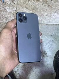 ايفون ١١ برو • ٢٥٦ • بطارية ٧٣