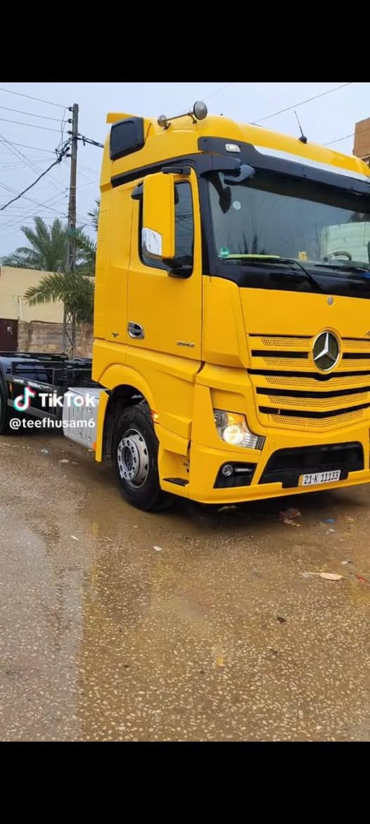 السلام عليكم  وحش موديل 2015 سنكل طويل شاصي مكينه 2542  علامه ضوئيه داخل زنون ثلاجه رتيايدر تبريد خزن مكينه471 سياره نضيفه او خير من الله رقم سليمانيه
***********.  سيف 
***********.  سيف
