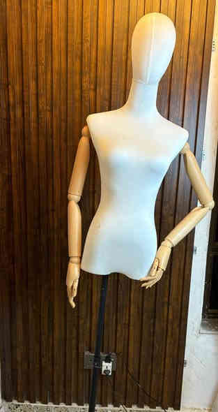 ملكان نسائي جديد
السعر 95 الف 
***********
