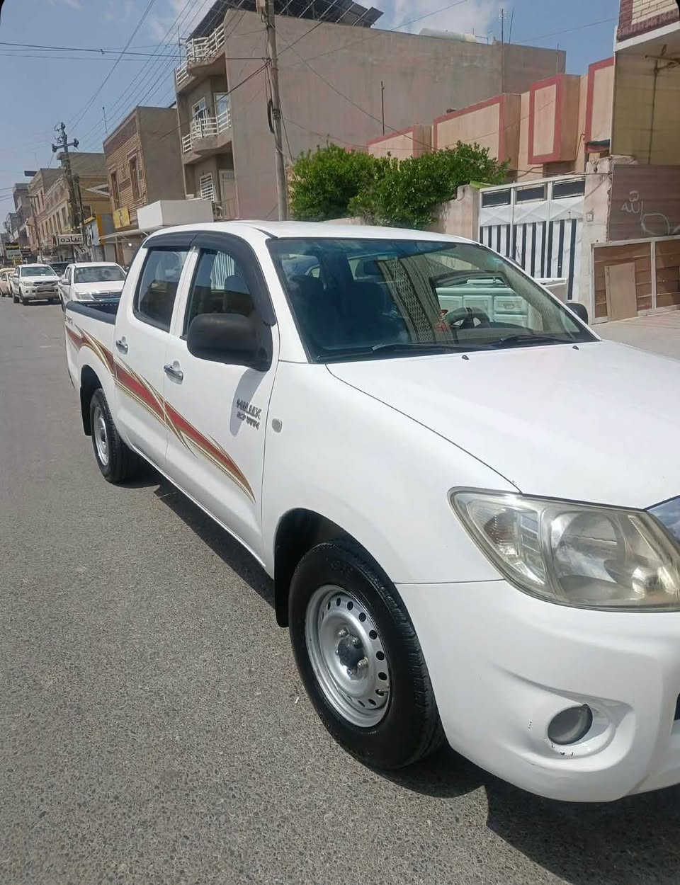 مە رزیە مۆدیل2010سەیارەکە هیچی نیە سەیارەکە زۆرپاکوو خاوێنە گێرمەکینە تە بریت تەقەورەقە بەشەرتە مەکینە نە کرایتەوە چوارتایەی لۆکی لەسەرە  سیارەکە غازووبەنزینە رقەموو ژینەگە هە مووی نوێيە تا 31مالی ۆستانە سحری156مەجالێکی بریانە  
واتس ئاپ کۆرەک ***********
*********** أربيل, العراق
