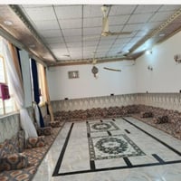 البيت عل شارع بغداد مقابل حي الزهراء جهة الدخول إلى كربلاء عمود ٥٢ يبع...