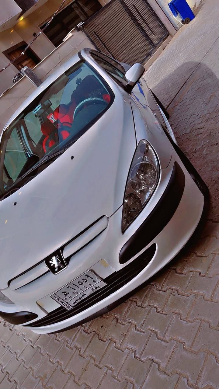 🚘🔥 للبيع – Peugeot 307 موديل 2004 🔥🚘
اقتصادية بالبنزين • عملية • مناسبة للاستخدام اليومي 👌

📄 رقم بغداد
📅 سنوية لغاية 28 – تحويل مباشر ثاني يوم

━━━━━━━━━━━━━━━

🔹 الحالة العامة:
• محرك + كير + تبريد + كهرباء شرط الفحص والكفالة ✅
• صدر جديد
• باتري جديد 🔋
• شاشة حديثة + كاميرا خلفية 📺📷
• كشنات دوشمة جديدة
• أرضية كاملة دوشمة
• السيارة جاهزة بدون أي نقص 💯

🔹 الصبغ والحالة الهيكلية:
• جاملغ + دعامية فقط (قطع بلاستك لا تُحسب)
• بدون ضرب قوي
• الفحص مرحّب به بكل شفافية

━━━━━━━━━━━━━━━

✨ سيارة مرتبة وتصلح للبيت أو للموظف أو طالب جامعة
✨ على الواقع أحلى من الصور بهواية

📞 *********** (اتصال / واتساب)
📍 بغداد —الدورة

#Peugeot
#بيجو307
#سيارات_بغداد
#سيارات_ديالى
#NumanAuto
#ثقة_التعامل_جودة_السيارات
