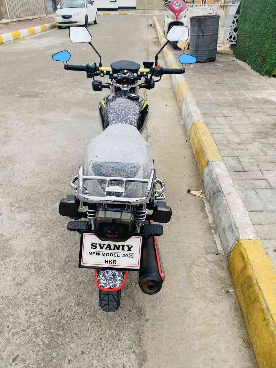 دراجة نارية من نوع سيفان (SVANIY) بمحرك سعة 200 سي سي (CG200).
الموديلات الحديثة بدشبول إلكتروني

ستيرن رياضي دراجه جديده موديل 2025 

السعر 900 وبي مجال 

الدراجه ما ناقصها شي 

للاستفسار الاتصال على الرقم ***********

