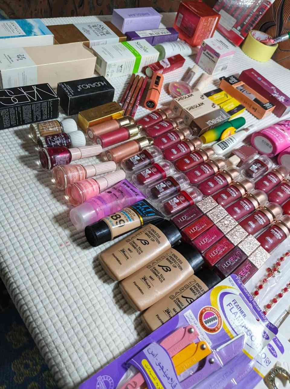 شلعه مكياج وعناية ١٠٠ قطعه


**إذا كنت صاحب هذا الإعلان وتريد حذفه لأي سبب، رجاءا أرسل رسالة إلى الدعم الفني**